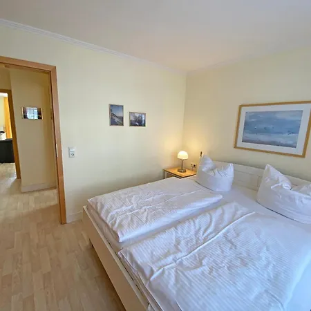 Haus Ruegenscher Bodden Whg 03 Mit Meerblick גוהרן